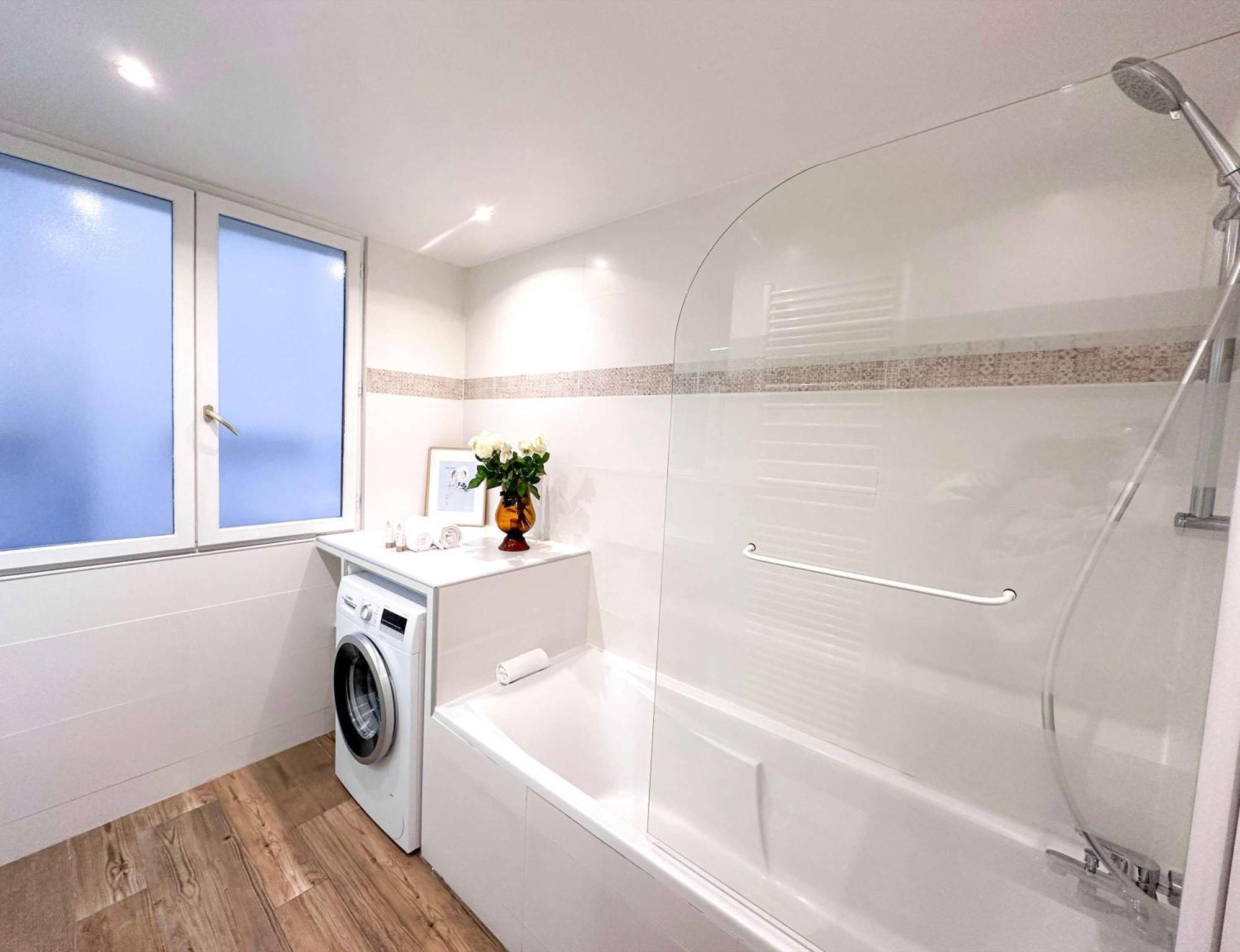 Modern & Spacious Near Le Marais Appartement