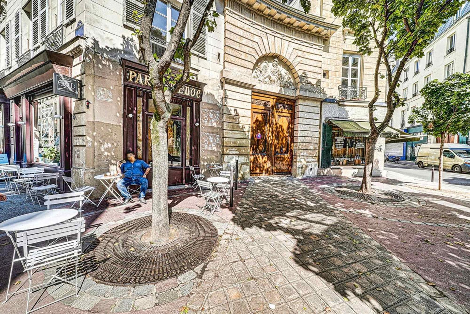 Modern & Spacious Near Le Marais Parijs