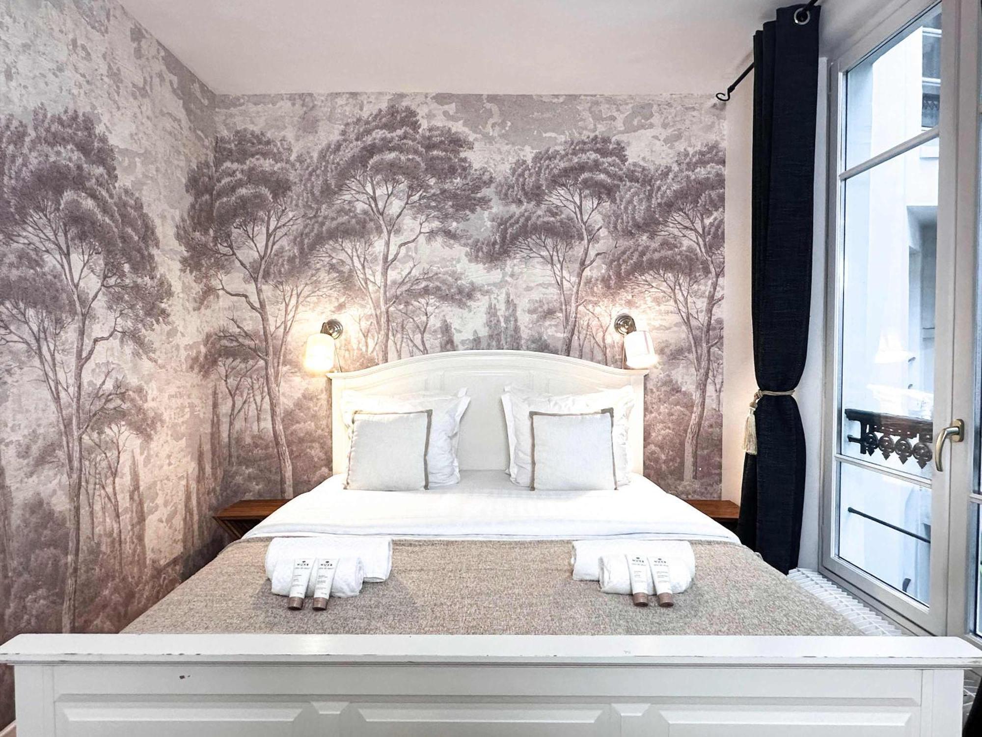 Modern & Spacious Near Le Marais Appartement Parijs